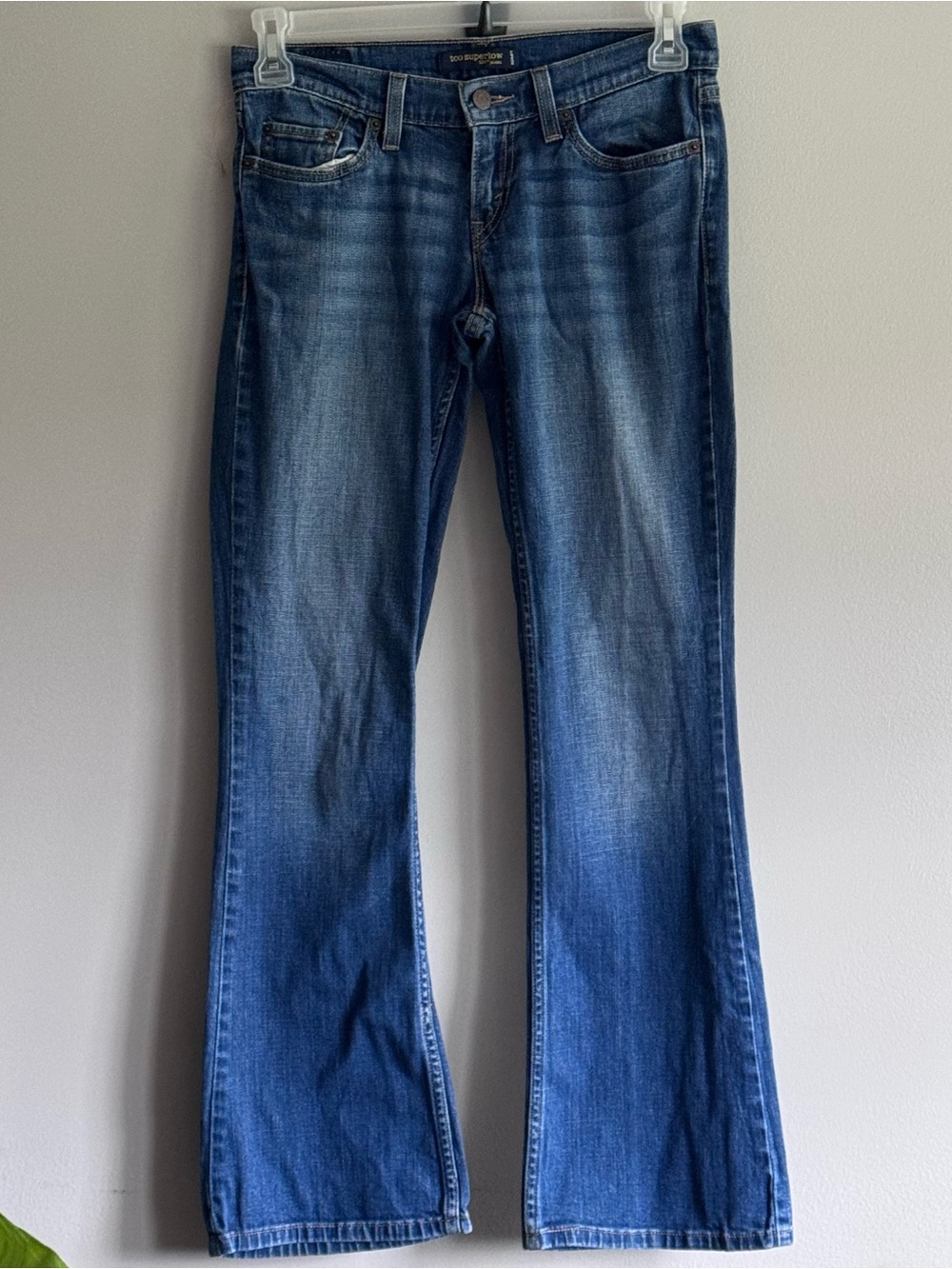 Levi’s 524 too superlow Women’s Blue Bootcut Jeans Sz 5